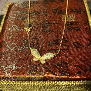 Mariposa Butterfly Necklace 18K Gold Plated Cubic Zirconia Pendant